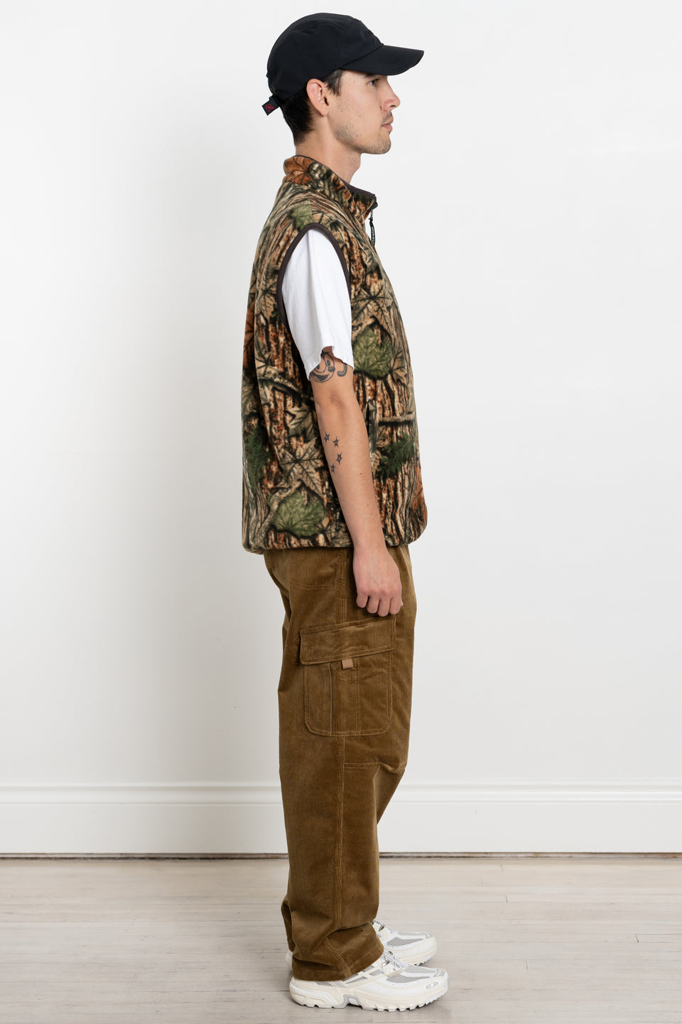 Gramicci Japan FW23 Men's Collection Reversible Fleece Vest Leaf Camo Calculus Victoria BC Canada