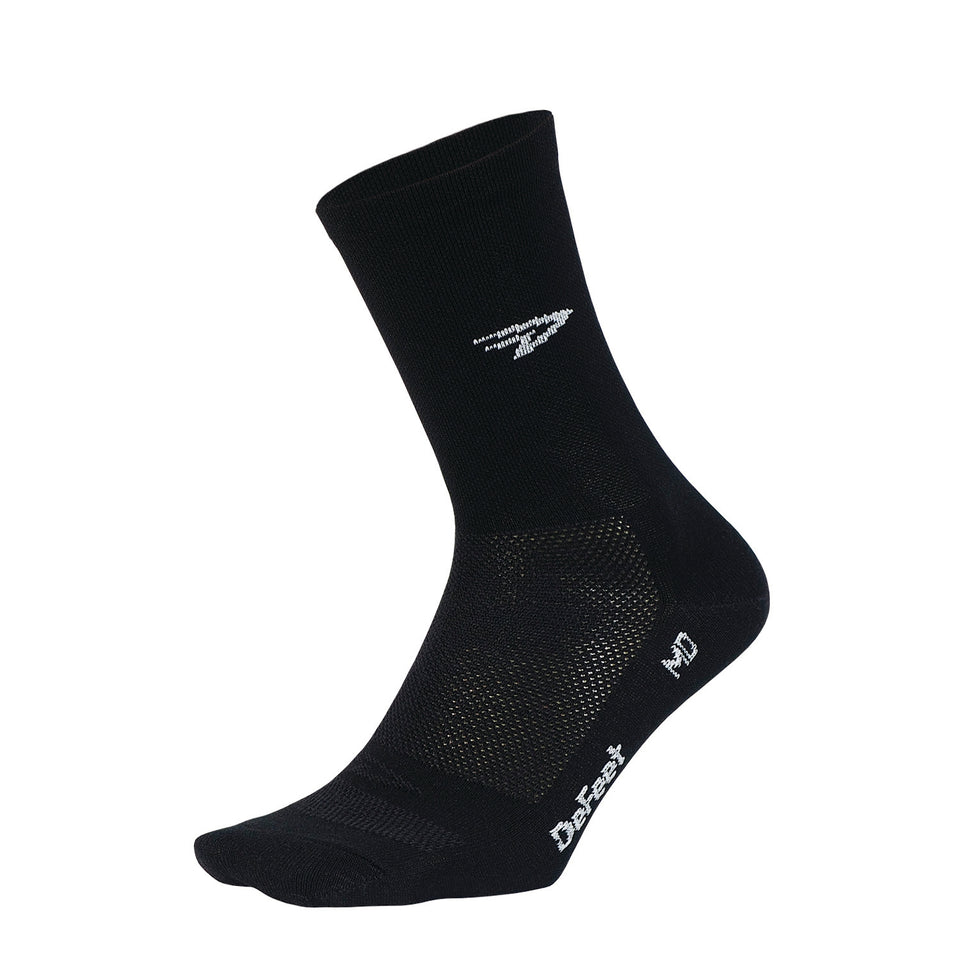 DeFeet Made in USA Cycling Running Performance Socks Aireator 5" D-Logo Black Calculus Victoria BC Canada