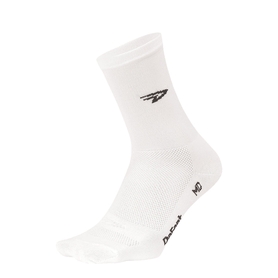 DeFeet Made in USA Cycling Running Performance Socks Aireator 5" D-Logo White Calculus Victoria BC Canada