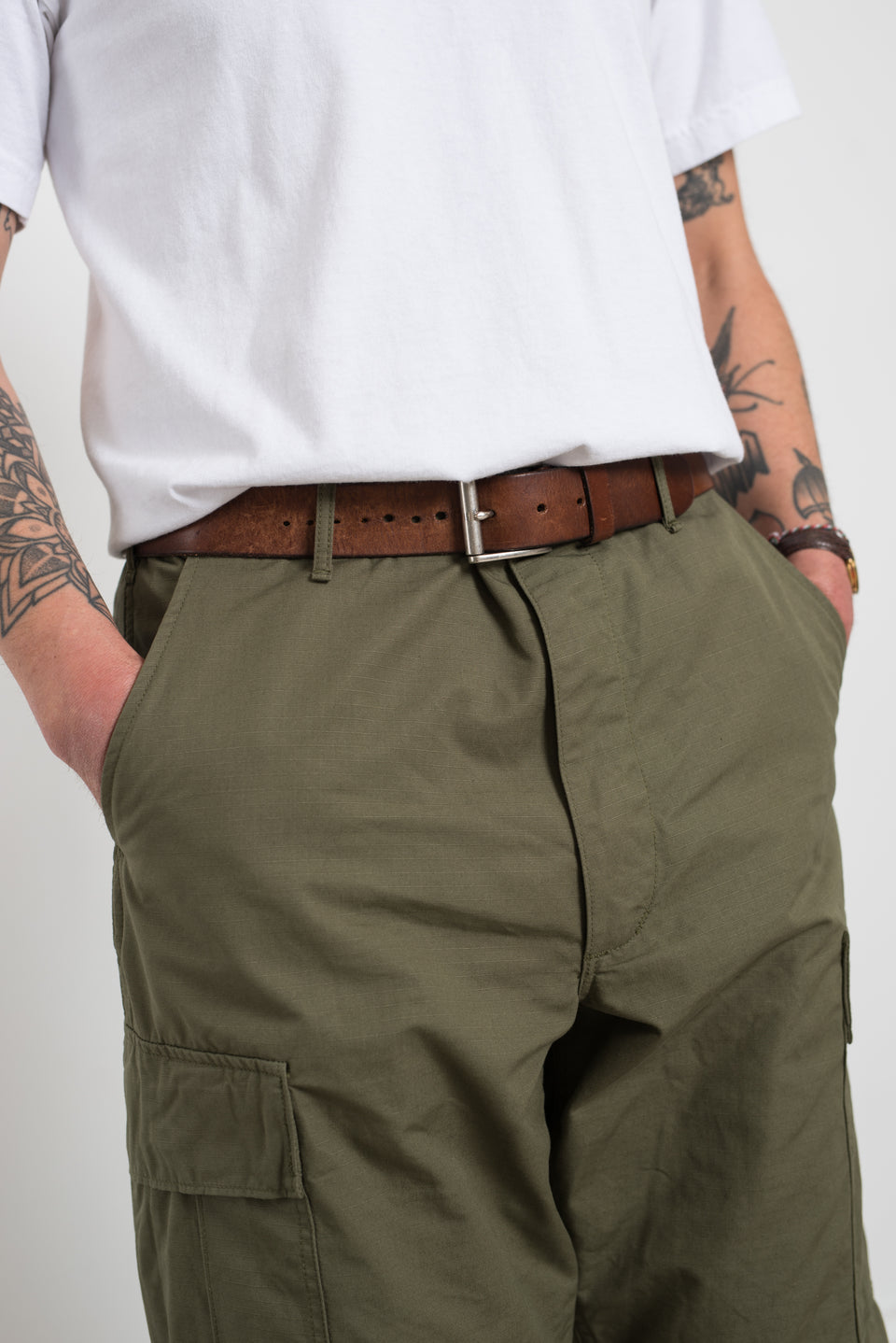 Vintage Fit 6 Pocket Cargo Pants Army Green