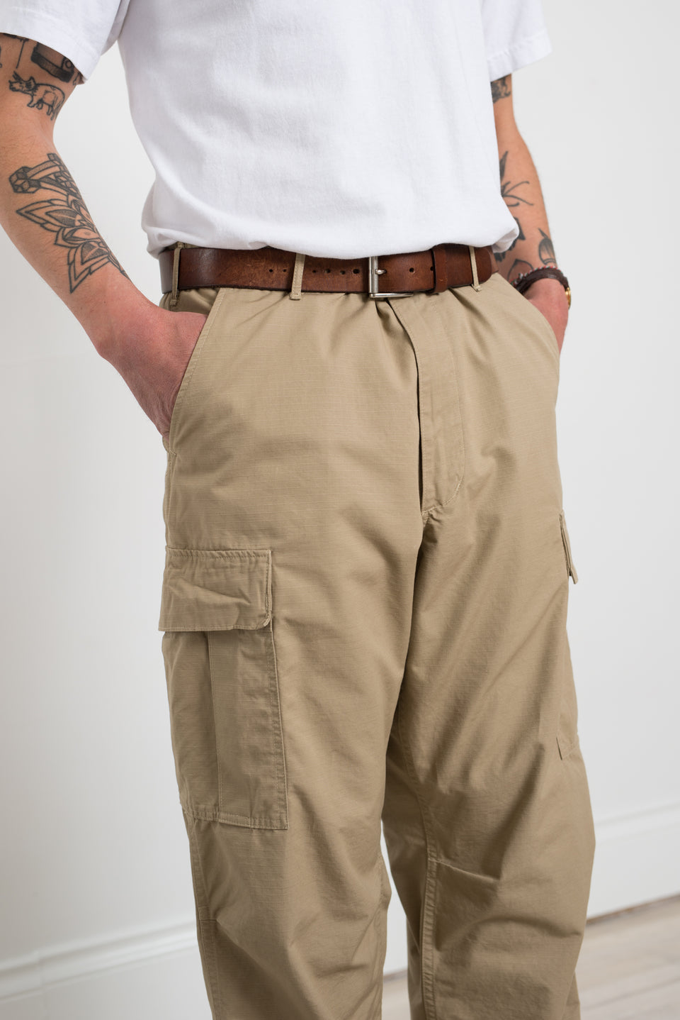 Vintage Fit 6 Pocket Cargo Pants Beige
